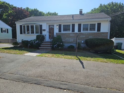 22 Ocallaghan Way, Lynn, MA, 01905-1339 | Card Image
