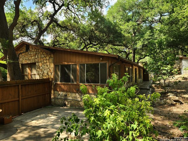 19614 Grey Forest Dr, House other with 2 bedrooms, 2 bathrooms and null parking in Helotes TX | Image 21