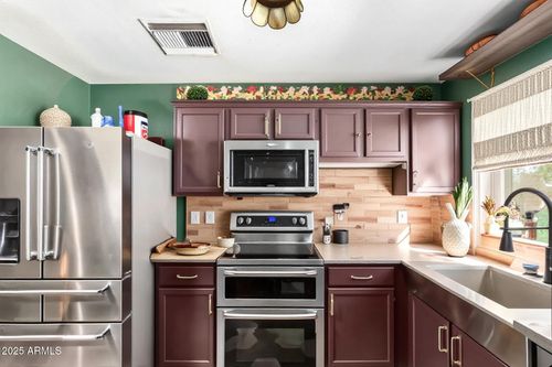 5221 W Columbine Dr, Glendale, AZ, 85304-1917 | Card Image