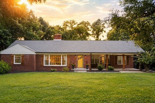 303 N Laurel Cir, Columbia, TN, 38401-2025 | Card Image