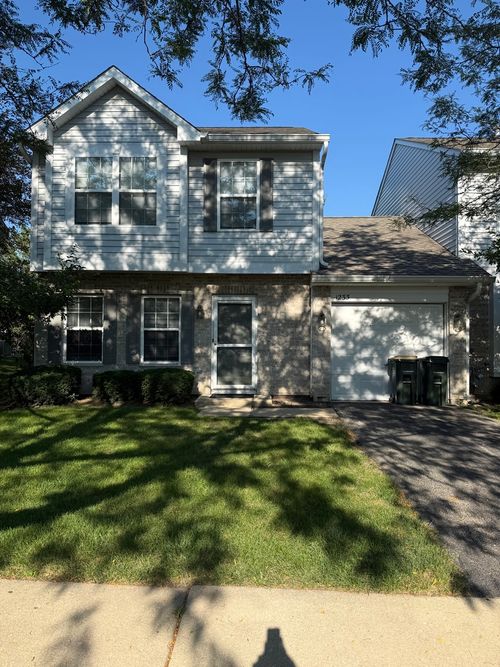 64-1233b-1233 N Split Oak Cir, Round Lake Beach, IL, 60073-4674 | Card Image