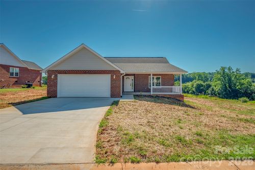 165 Central Park Cir, Spindale, NC, 28160-1576 | Card Image