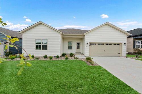 1328 Rhythm Ln, Bowling Green, KY, 42101-1793 | Card Image