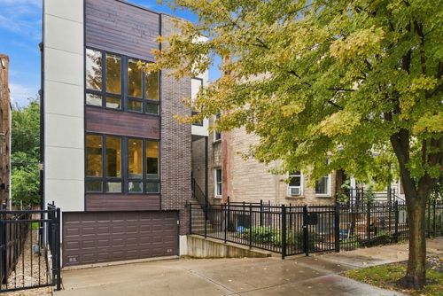 2205 Talman Ave, Chicago, IL, 60647-3024 | Card Image