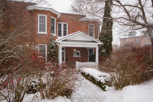 42 Barrett St, Port Hope, ON, L1A1M7 | Card Image