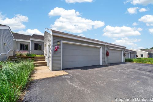 14-3710 Mona Kai Blvd, Norton Shores, MI, 49444-3740 | Card Image