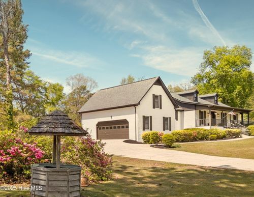 301 Pine Crest Rd, Trent Woods, NC, 28562-6701 | Card Image