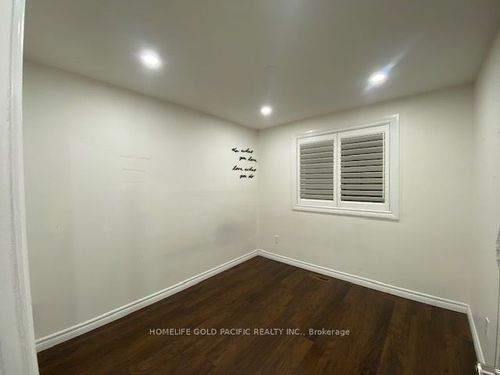 12 Capella Starway, North York, ON, M2J1N4 | Card Image