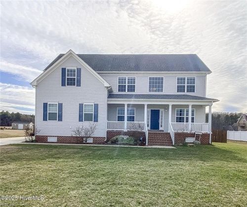 284 Mcpherson Rd, South Mills, NC, 27976-9555 | Card Image