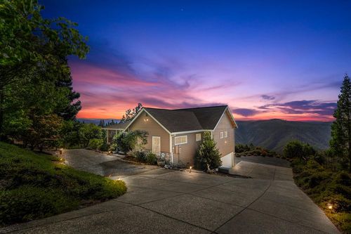 6236 Church St, Foresthill, CA, 95631-9327 | Card Image