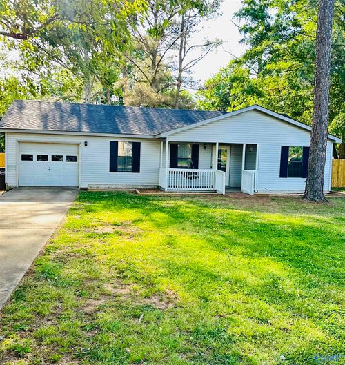 383 Hood St, Town Creek, AL, 35672-3827 | Card Image