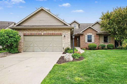 19330 Foley Cir S, South Bend, IN, 46637-5254 | Card Image