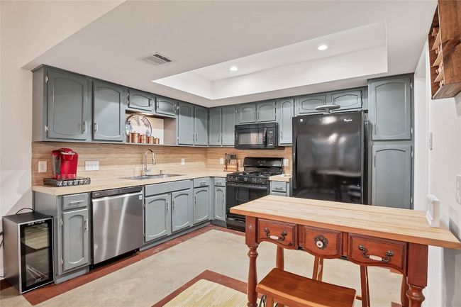 9458 Singing Quail Dr, Condo with 2 bedrooms, 2 bathrooms and 4 parking in Austin TX | Image 10