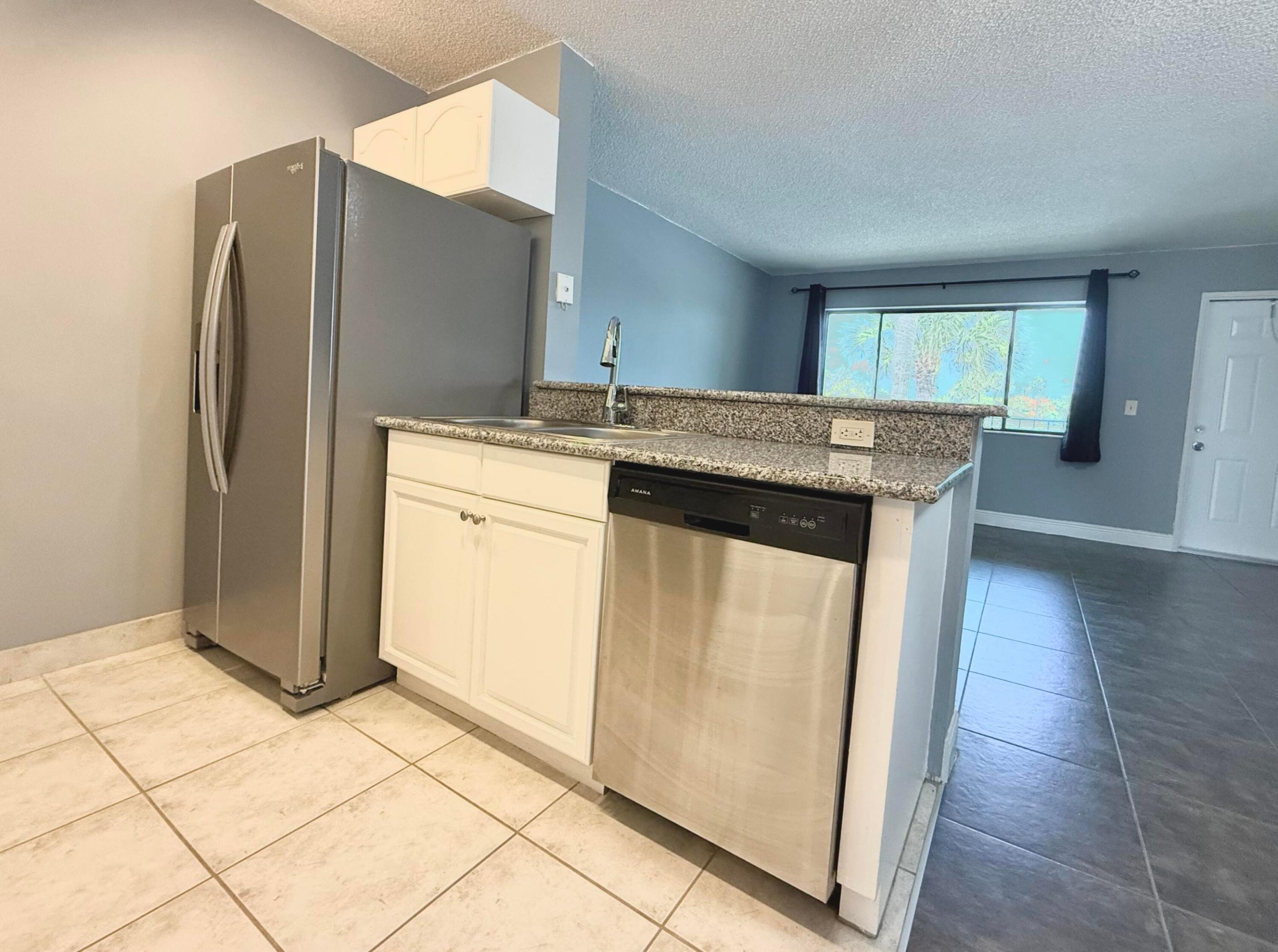 Residential Lease in Boynton Beach 3