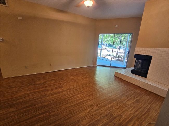 APT-205 - 2450 Wickersham Ln, Condo with 1 bedrooms, 1 bathrooms and null parking in Austin TX | Image 7