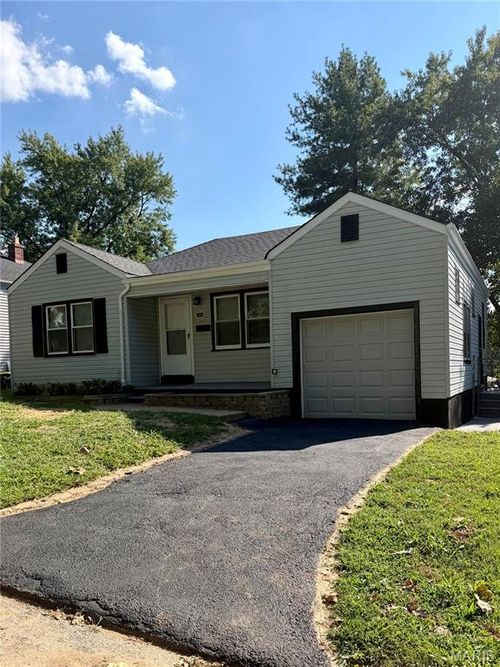 2440 Akins Drive, Jennings, MO, 63136 | Card Image