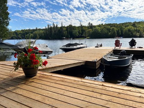 340 Wurm Rd, Magnetawan, ON, P0A1C0 | Card Image