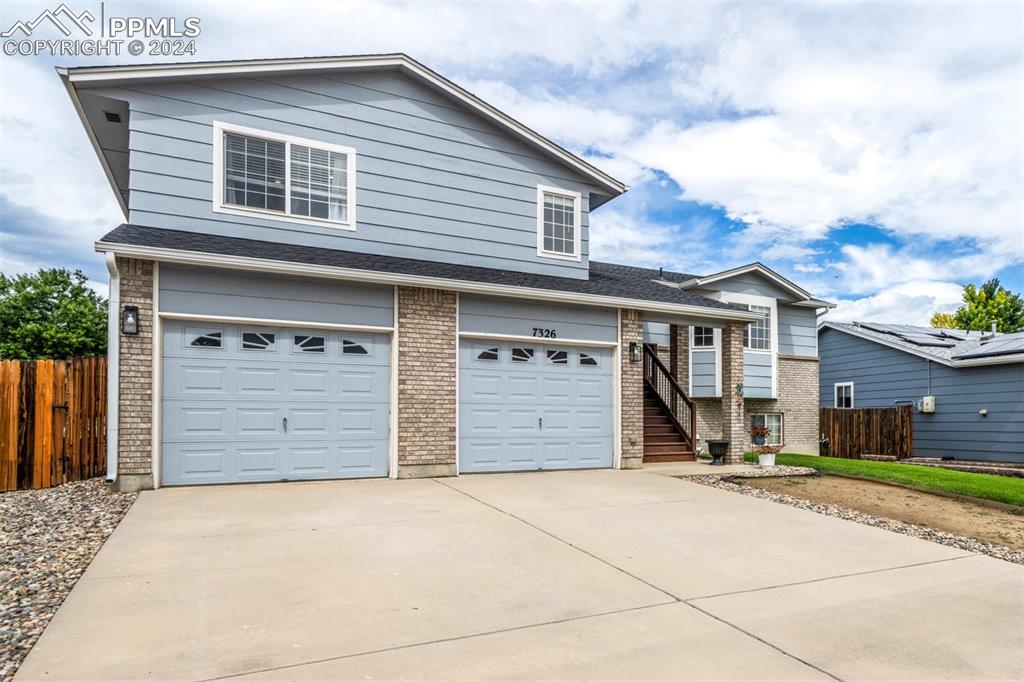 Sue Ln, Colorado Springs, CO 80925