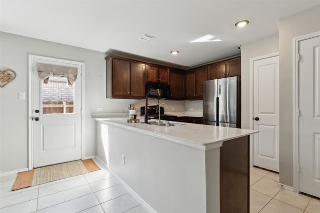 7029 Adderly Rd, House other with 3 bedrooms, 2 bathrooms and null parking in Pilot Point TX | Image 10