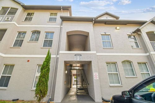 apt-102-5052 Sunridge Palms Dr, TAMPA, FL, 33617-1466 | Card Image