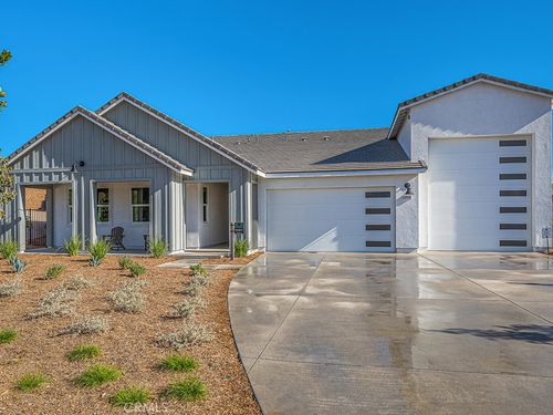 28726 Old Springs Rd, Castaic, CA, 91384-2914 | Card Image