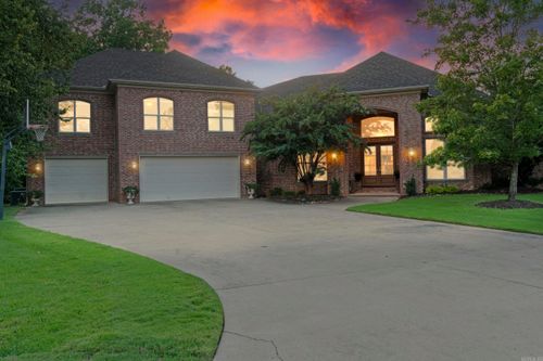 216 Seminole Ln, Maumelle, AR, 72113-5882 | Card Image