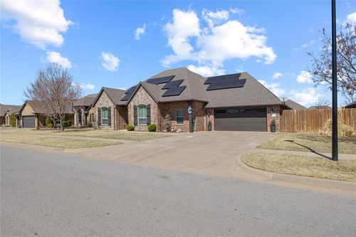 2101 Stratta Drive, Weatherford, OK, 73096 | Card Image