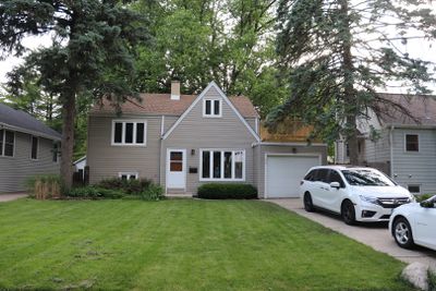 226 N Wisconsin Avenue, House other with 3 bedrooms, 2 bathrooms and 1 parking in Villa Park IL | Image 2