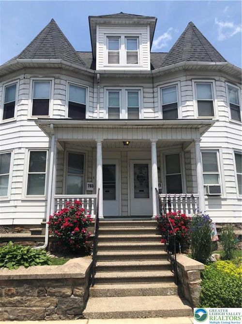 701 Pen Argyl Street, Pen Argyl Boro, PA, 18072 | Card Image