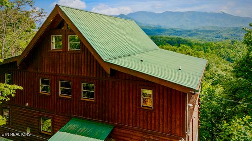 769 Cartertown Rd, Gatlinburg, TN, 37738 | Card Image
