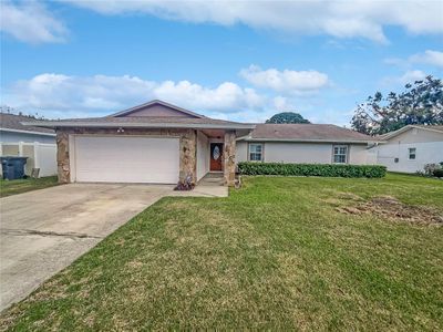 7905 Soaring Trail Lane, House other with 3 bedrooms, 2 bathrooms and null parking in Tampa FL | Image 1