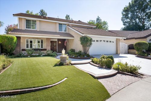 24254 Undine Road, Santa Clarita, CA, 91355 | Card Image