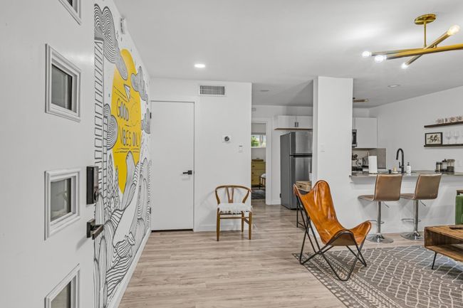 Foyer entrance | Image 4