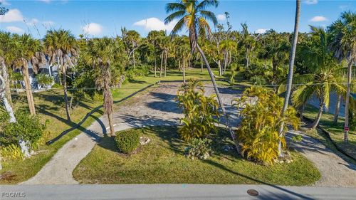 1835 Ardsley Way, Sanibel, FL, 33957-4110 | Card Image