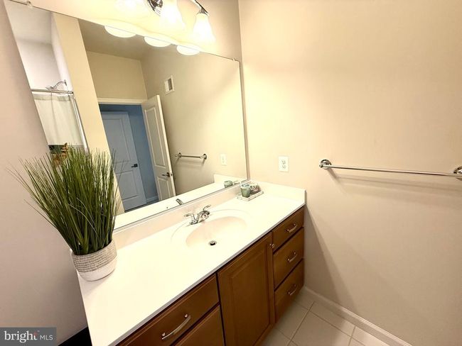 UNIT-103 - 23245 Milltown Knoll Sq, Condo with 2 bedrooms, 3 bathrooms and null parking in ASHBURN VA | Image 22