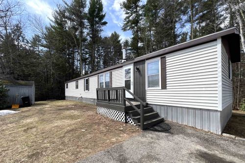 47 Fogg Rd, Epping, NH, 03042-3406 | Card Image