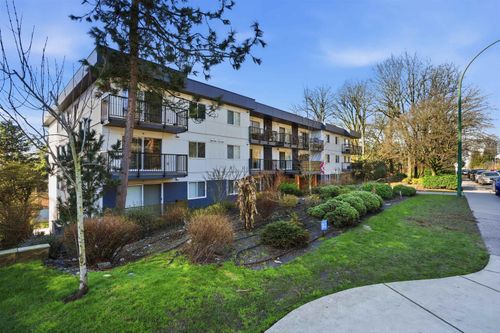 303-357 E 2nd St, North Vancouver, BC, V7L1C6 | Card Image