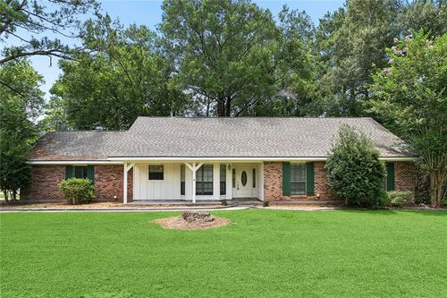 32 Beth Dr, Covington, LA, 70433-1122 | Card Image