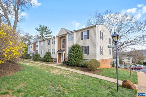 unit-d-1242 Villa Ln, CHARLOTTESVILLE, VA, 22903-6572 | Card Image