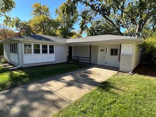 326 Indian Dr, GLEN ELLYN, IL, 60137-4811 | Card Image