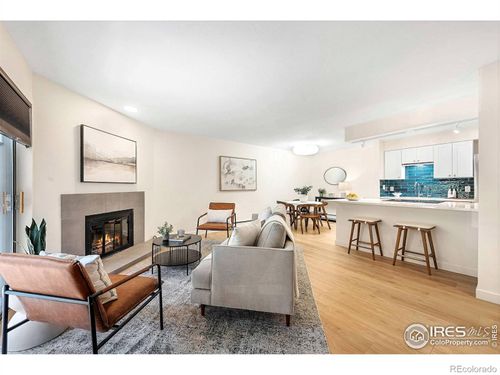 apt-a220-2800 Kalmia Ave, Boulder, CO, 80301-1558 | Card Image