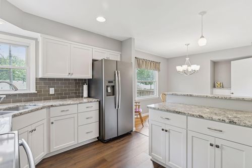 7005 Cedar Lake Rd S, Saint Louis Park, MN, 55426-2820 | Card Image