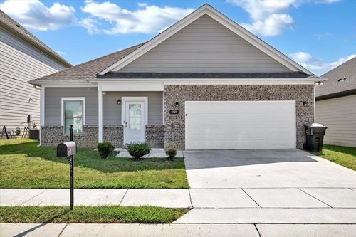 2120 Sullivan Dr, Cullman, AL, 35055 | Card Image