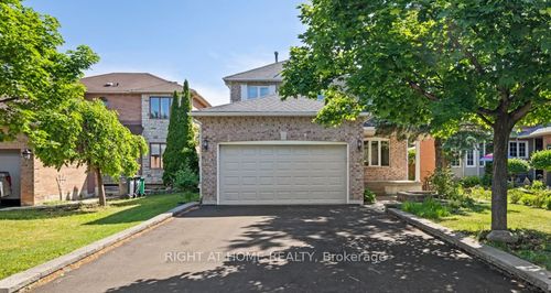 25 Vivians Cres, Brampton, ON, L6Y4V1 | Card Image
