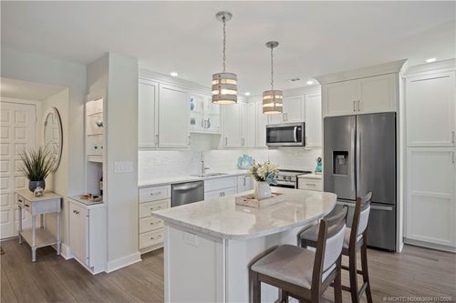 apt-9-205-1800 Saint Lucie Blvd, Stuart, FL, 34996-4226 | Card Image