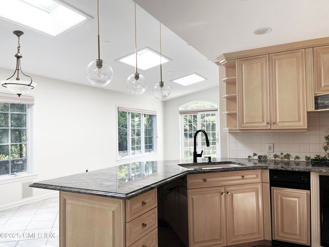 30 Split Timber Pl, House other with 5 bedrooms, 5 bathrooms and null parking in Riverside CT | Image 15