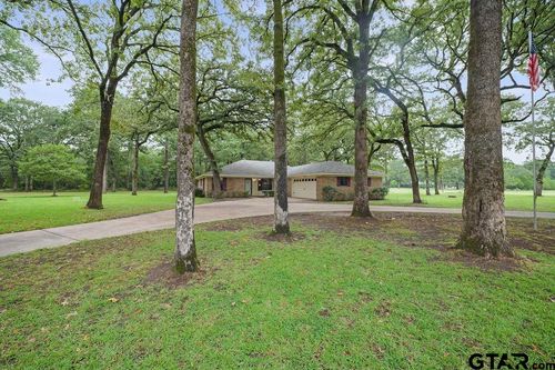 605 County Road 2445, Mineola, TX, 75773-6815 | Card Image