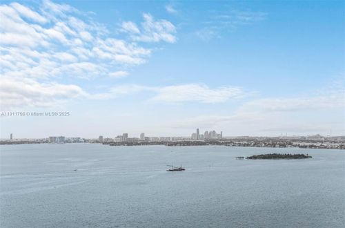 unit-2604-3131 Ne 7th Ave, Miami, FL, 33137-4466 | Card Image