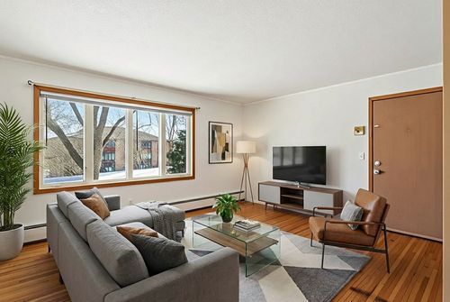 2307 Unity Ave N, Golden Valley, MN, 55422-3447 | Card Image