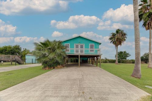 1089 Melody Ln, Crystal Beach, TX, 77650 | Card Image